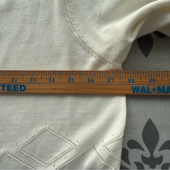 NEW Cream Ivory Soft Knit Cropped Cardigan Sweater Size Medium Balletcore - Picture 11 of 13